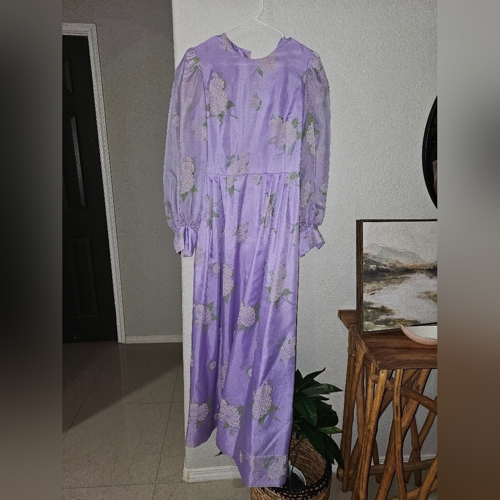 VINTAGE TULLE DRESS SHEER FLORAL SZ SMALL Violet Lavender Purple 💜 BEAUTIFUL